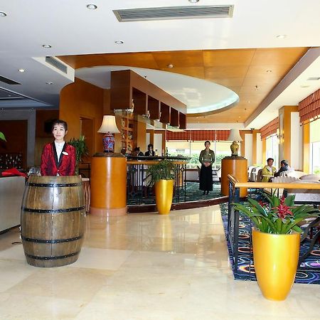 Oriental Garden Hotel Pequim Exterior foto